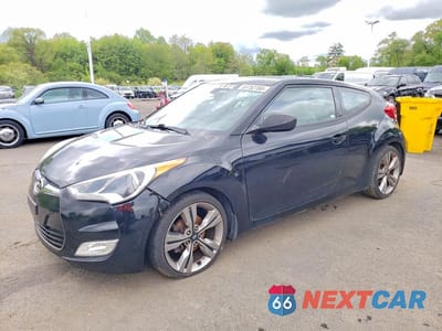 2013 HYUNDAI VELOSTER BASE KMHTC6AD3DU099190 - główne zdjęcie licytacji z USA - miniatura