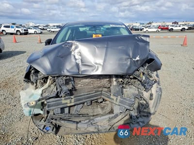 Piąte zdjęcie samochodu w środku: 2016 FORD FUSION S VIN:3FA6P0G73GR328893 - miniatura
