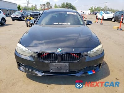 Piąte zdjęcie samochodu w środku: 2013 BMW 320 I XDRIVE VIN:WBA3C3C58DF980980 - miniatura
