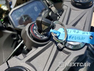 Zdjęcie 8 z 9 samochodu: 2025 KAWASAKI ZX636 K VIN:JKBZXJJ12SA020074 - miniatura