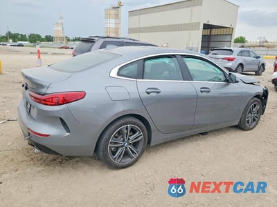 Trzecie zdjęcie samochodu z tyłu: 2024 BMW 228XI VIN:WBA73AK01R7R35747 - miniatura
