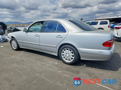 Drugie zdjęcie samochodu z przodu: 2001 MERCEDES-BENZ E 320 VIN:WDBJF65J21B200910 - miniatura