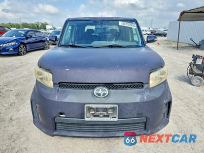 Piąte zdjęcie samochodu w środku: 2011 TOYOTA SCION XB VIN:JTLZE4FE2B1130964 - miniatura