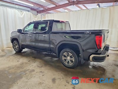 Drugie zdjęcie samochodu z przodu: 2026 GMC SIERRA K1500 SLT VIN:1GTUUDED1TZ293108 - miniatura