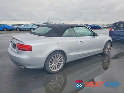 Trzecie zdjęcie samochodu z tyłu: 2012 AUDI A5 PREMIUM PLUS VIN:WAULFAFH4CN007746 - miniatura
