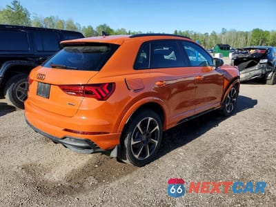 Trzecie zdjęcie samochodu z tyłu: 2025 AUDI Q3 TECHNIK 45 VIN:WA1FECF33S1058397 - miniatura