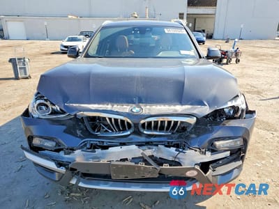 Piąte zdjęcie samochodu w środku: 2021 BMW X3 XDRIVE30I VIN:5UXTY5C0XM9E30488 - miniatura