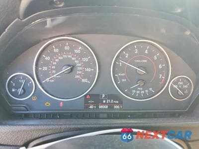 Zdjęcie 9 z 12 samochodu: 2016 BMW 328 I SULEV VIN:WBA8E9G54GNT87379 - miniatura