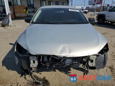 Piąte zdjęcie samochodu w środku: 2011 VOLKSWAGEN JETTA VIN:3VW2K7AJ5BM400250 - miniatura