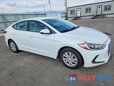 Czwarte zdjęcie samochodu z boku: 2017 HYUNDAI ELANTRA SE VIN:5NPD74LF0HH189073 - miniatura