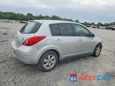Trzecie zdjęcie samochodu z tyłu: 2009 NISSAN VERSA 1.8 S VIN:3N1BC13E69L359899 - miniatura