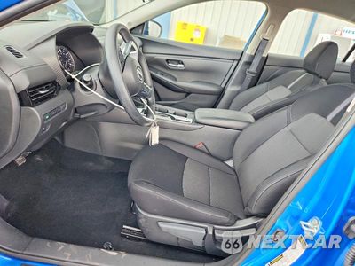 Zdjęcie 7 z 12 samochodu: 2025 NISSAN SENTRA SV VIN:3N1AB8CV8SY399515 - miniatura