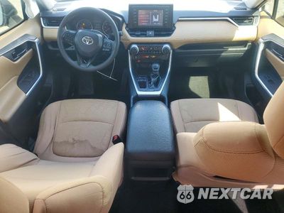 Zdjęcie 8 z 13 samochodu: 2019 TOYOTA RAV4 LE VIN:JTMH1RFV5KD002913 - miniatura