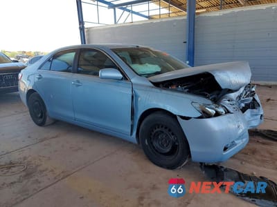 Czwarte zdjęcie samochodu z boku: 2008 TOYOTA CAMRY LE VIN:4T1BE46K18U743051 - miniatura