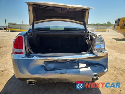Zdjęcie 6 z 12 samochodu: 2012 CHRYSLER 300 LIMITED VIN:2C3CCACG8CH308363 - miniatura
