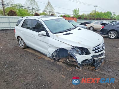 Czwarte zdjęcie samochodu z boku: 2018 MERCEDES-BENZ GLE 350 4MATIC VIN:4JGDA5HBXJB186892 - miniatura