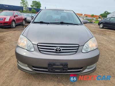 Piąte zdjęcie samochodu w środku: 2003 TOYOTA COROLLA S VIN:2T1BR32E73C007885 - miniatura