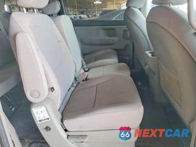 Zdjęcie 11 z 13 samochodu: 2016 KIA SEDONA LX VIN:KNDMB5C12G6098677 - miniatura
