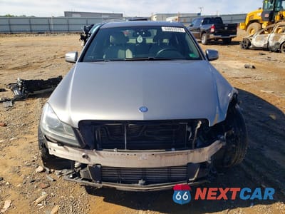 Piąte zdjęcie samochodu w środku: 2013 MERCEDES-BENZ C 250 VIN:WDDGF4HB3DA848762 - miniatura