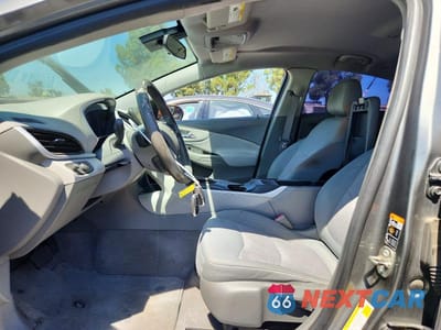 Zdjęcie 7 z 12 samochodu: 2016 CHEVROLET VOLT LT VIN:1G1RC6S58GU117203 - miniatura
