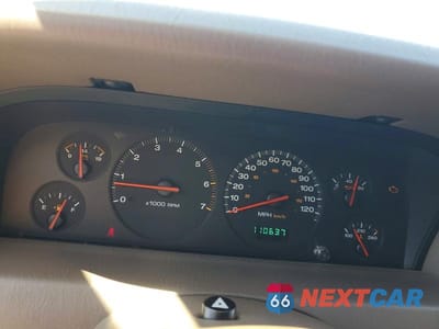 Zdjęcie 9 z 13 samochodu: 2000 JEEP GRAND CHEROKEE LIMITED VIN:1J4GW58N1YC382098 - miniatura