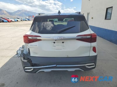 Zdjęcie 6 z 13 samochodu: 2023 KIA SELTOS S VIN:KNDEU2AA9P7353058 - miniatura