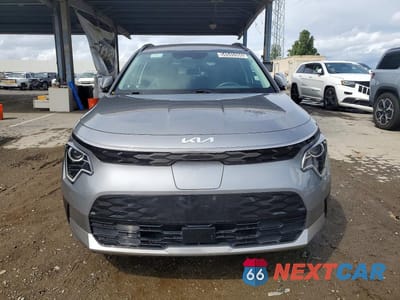 Piąte zdjęcie samochodu w środku: 2024 KIA NIRO WIND VIN:KNDCR3L15R5099701 - miniatura