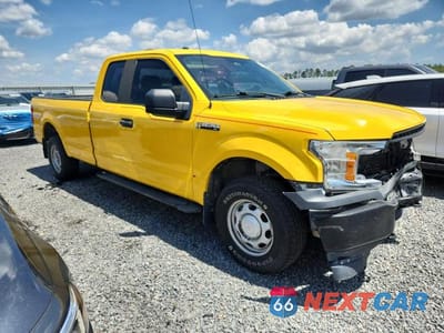 Czwarte zdjęcie samochodu z boku: 2018 FORD F150 SUPER CAB VIN:1FTFX1EG6JKF42646 - miniatura