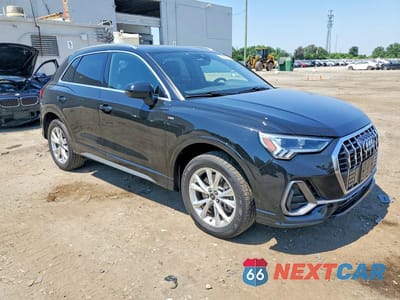 Czwarte zdjęcie samochodu z boku: 2023 AUDI Q3 PREMIUM PLUS S LINE 45 VIN:WA1EECF34P1015366 - miniatura