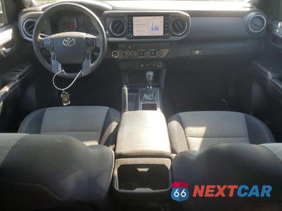 Zdjęcie 8 z 12 samochodu: 2020 TOYOTA TACOMA TRD OFF-ROAD VIN:3TMDZ5BN5LM087098 - miniatura