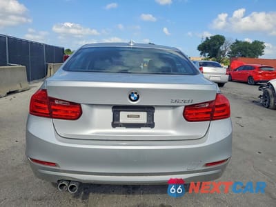 Zdjęcie 6 z 12 samochodu: 2015 BMW 328 I VIN:WBA3A5C53FP605416 - miniatura