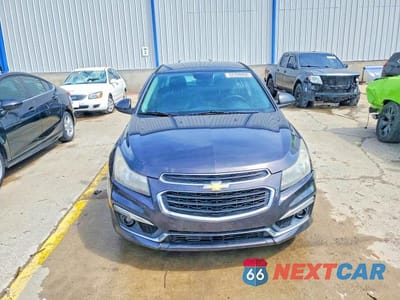 Piąte zdjęcie samochodu w środku: 2015 CHEVROLET CRUZE LT VIN:1G1PC5SB7F7257327 - miniatura