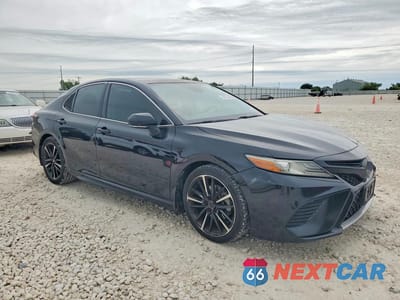 Czwarte zdjęcie samochodu z boku: 2019 TOYOTA CAMRY XSE V6 VIN:4T1BZ1HK0KU022520 - miniatura