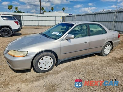1998 HONDA ACCORD LX 1HGCG5643WA044580 - główne zdjęcie licytacji z USA - miniatura