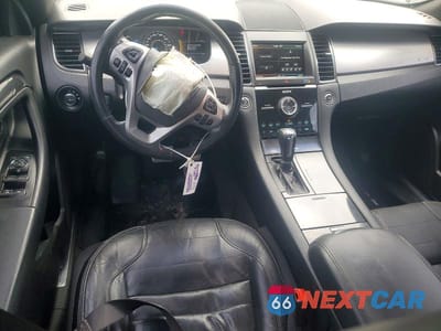Zdjęcie 8 z 12 samochodu: 2011 FORD TAURUS SHO VIN:1FAHP2KT0DG136259 - miniatura