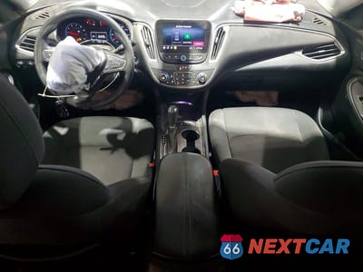 Zdjęcie 8 z 12 samochodu: 2020 CHEVROLET MALIBU LT VIN:1G1ZD5ST3LF044715 - miniatura