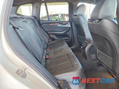 Zdjęcie 11 z 14 samochodu: 2018 BMW X3 XDRIVE30I VIN:5UXTR9C58JLD57300 - miniatura