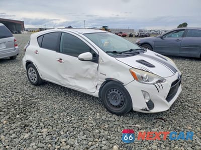 Czwarte zdjęcie samochodu z boku: 2016 TOYOTA PRIUS C TWO VIN:JTDKDTB3XG1121645 - miniatura