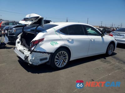 Trzecie zdjęcie samochodu z tyłu: 2020 LEXUS ES 350 LUXURY VIN:58AEZ1B1XLU053426 - miniatura