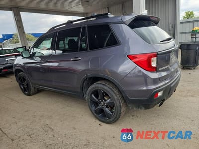Drugie zdjęcie samochodu z przodu: 2020 HONDA PASSPORT ELITE VIN:5FNYF8H0XLB016264 - miniatura