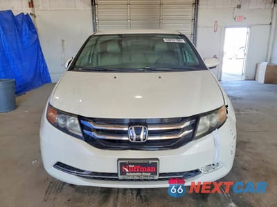 Piąte zdjęcie samochodu w środku: 2017 HONDA ODYSSEY SE VIN:5FNRL5H34HB012188 - miniatura