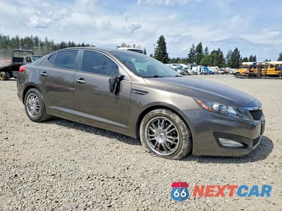 Czwarte zdjęcie samochodu z boku: 2013 KIA OPTIMA LX VIN:5XXGM4A77DG192768 - miniatura