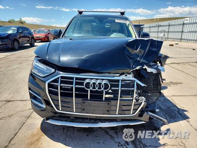Piąte zdjęcie samochodu w środku: 2022 AUDI Q5 PREMIUM 40 VIN:WA1ABAFY7N2090822 - miniatura
