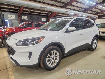 2020 FORD ESCAPE SE 1FMCU9G64LUA64812 - główne zdjęcie licytacji z USA - miniatura