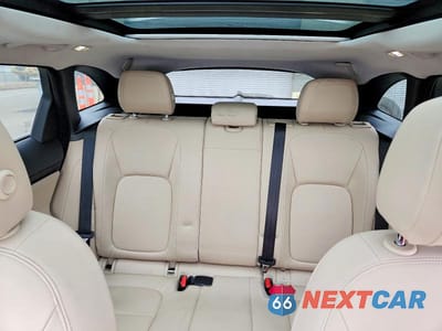 Zdjęcie 10 z 14 samochodu: 2018 JAGUAR F-PACE PREMIUM VIN:SADCJ2GX5JA237057 - miniatura