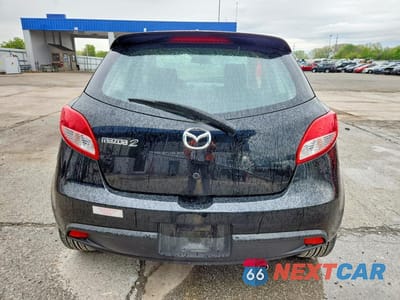 Zdjęcie 6 z 12 samochodu: 2013 MAZDA MAZDA2 SE VIN:JM1DE1LY4D0158356 - miniatura