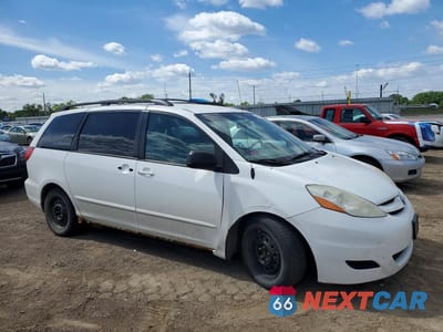 Czwarte zdjęcie samochodu z boku: 2008 TOYOTA SIENNA LE 7-PASSENGER VIN:5TDZK23C08S162061 - miniatura