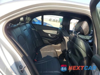 Zdjęcie 10 z 12 samochodu: 2019 MERCEDES-BENZ C 300 4MATIC VIN:55SWF8EB9KU301855 - miniatura