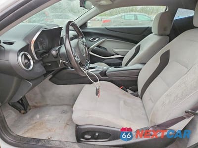 Zdjęcie 7 z 12 samochodu: 2016 CHEVROLET CAMARO LT VIN:1G1FB1RX1G0161986 - miniatura