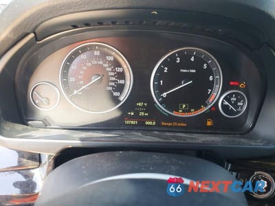 Zdjęcie 9 z 13 samochodu: 2014 BMW X5 XDRIVE35I VIN:5UXKR0C51E0C27888 - miniatura